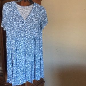 DeFacto. size 4. Blue flower dress.